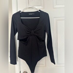 NWOT Abercrombie bodysuit M